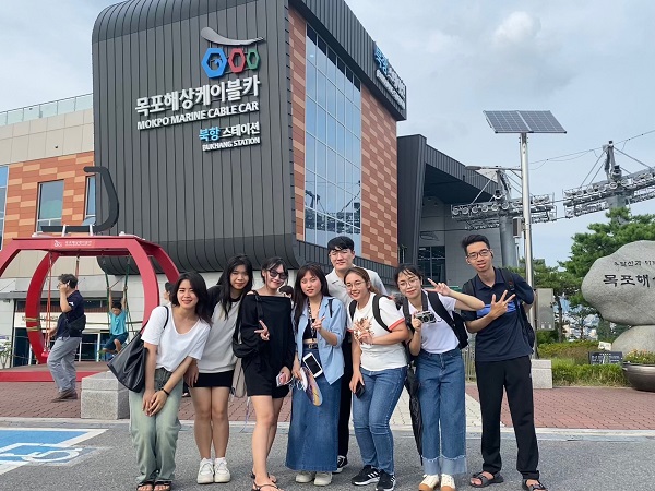 co-hoi-tham-gia-chuong-trinh-trao-doi-sinh-vien-tai-nuoc-ngoai-1775014721