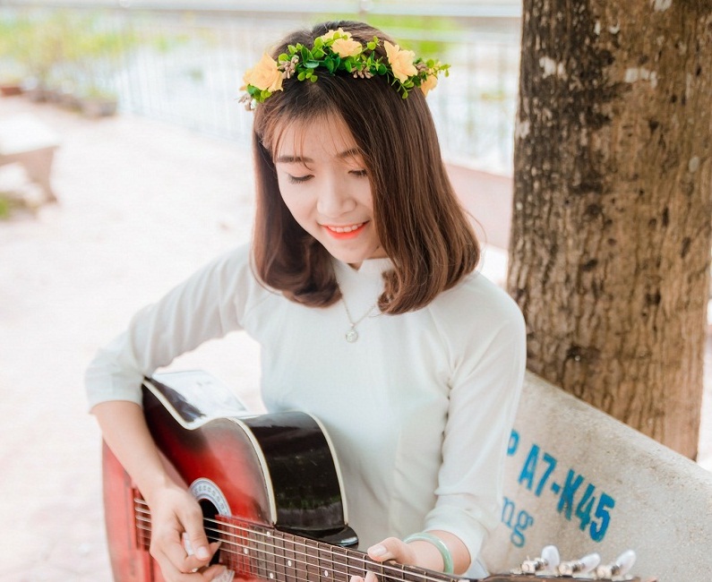 dinh-thi-kim-oanh-chim-oanh-vang-cat-giong-hat-dep-tu-khoa-ke-toan