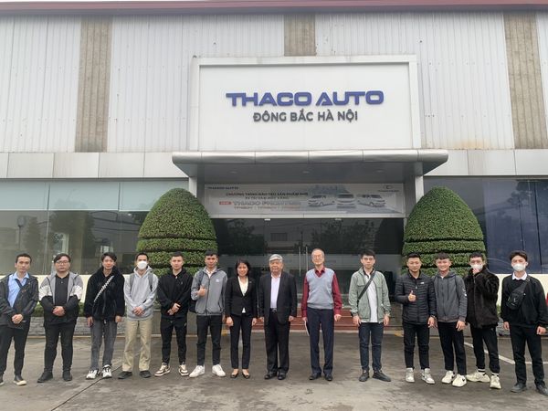 mot-ngay-thuc-tap-cua-sinh-vien-nganh-cong-nghe-ky-thuat-o-to-tai-thaco