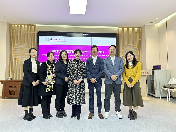 truong-dai-hoc-dong-do-gap-go-trao-doi-tai-truong-dai-hoc-su-pham-quang-tay-trung-quoc-1775014721